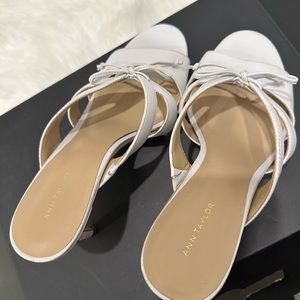 ANN TAYLOR SPRING SANDALS 8.5 M
